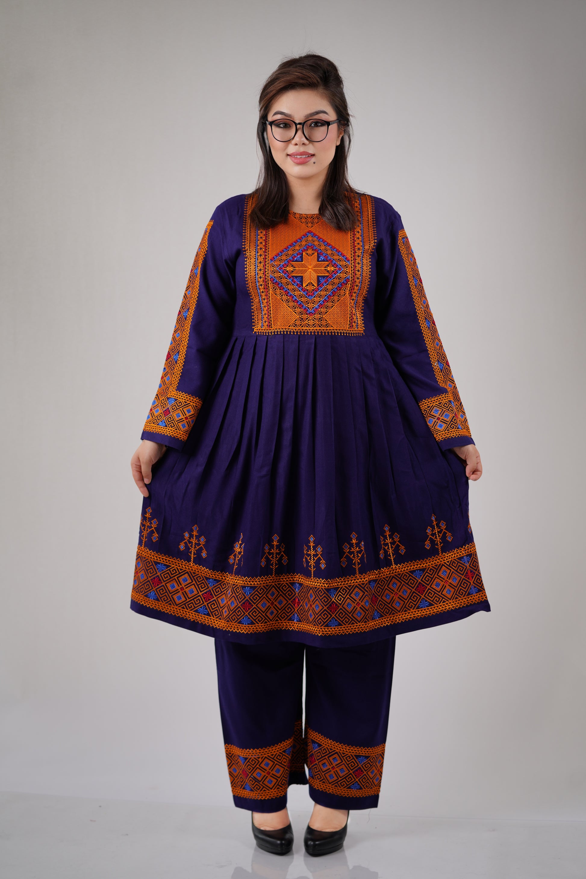 New Stylish Hazaragi embroidered Shawl - W22