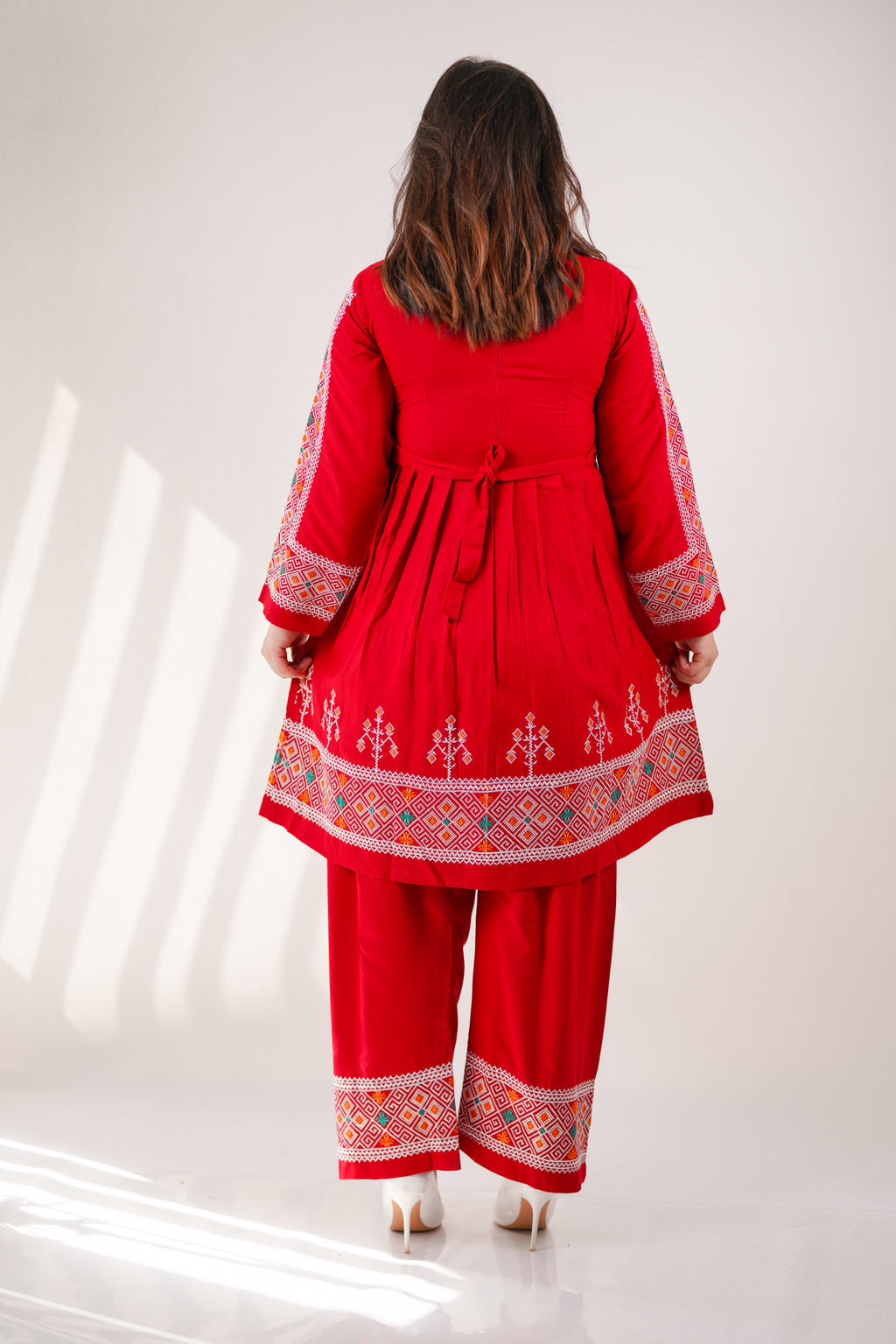 New Stylish Hazaragi embroidered Shawl - W22