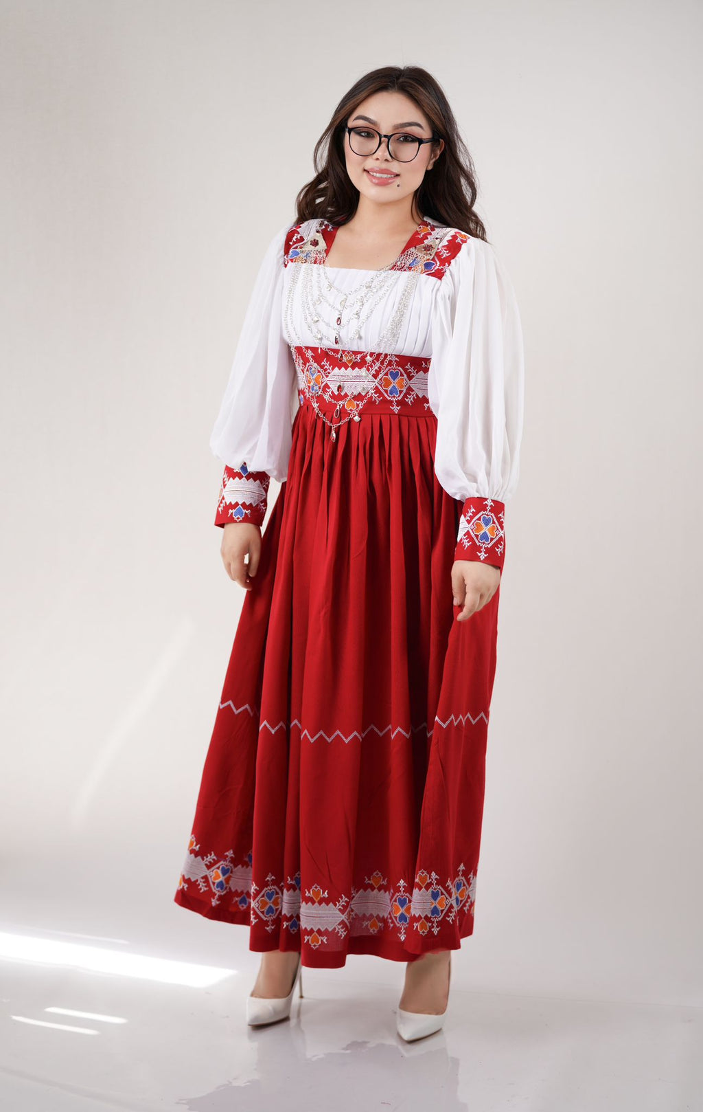 Shall-Elegant White and Red with Embroidered long Skirt W16